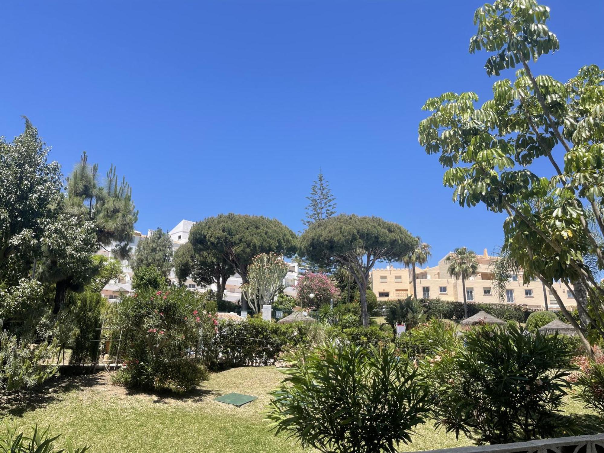 Family & Beach Apartments Mijas Costa & Fuengirola By Alfresco Stays El Faro Exterior foto