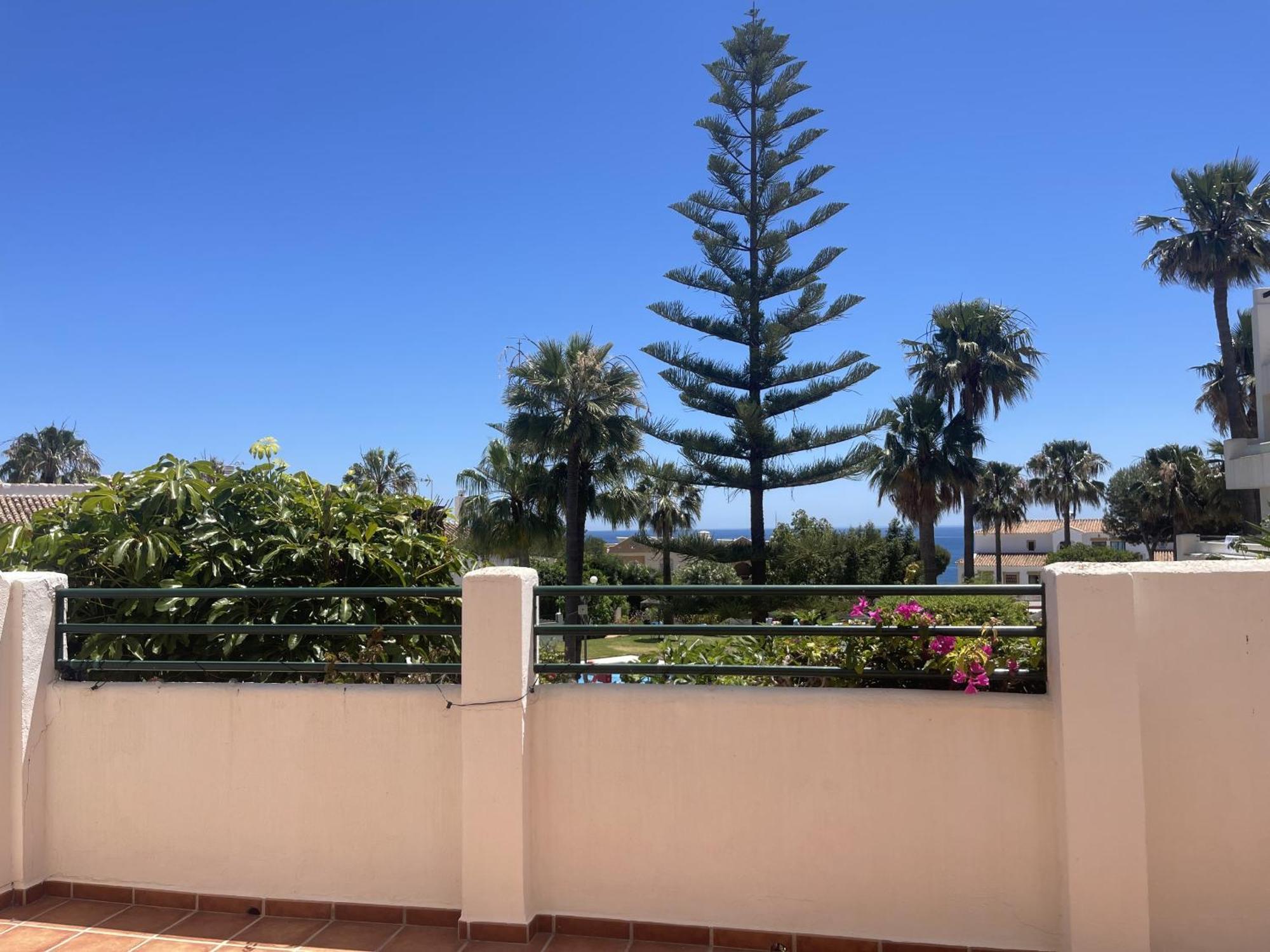 Family & Beach Apartments Mijas Costa & Fuengirola By Alfresco Stays El Faro Exterior foto