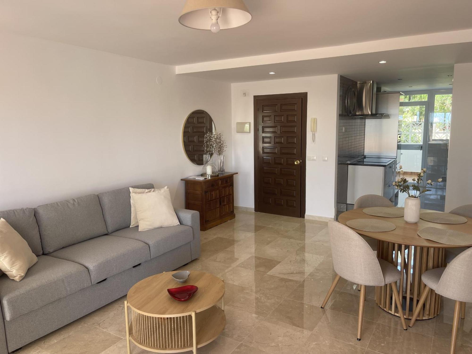 Family & Beach Apartments Mijas Costa & Fuengirola By Alfresco Stays El Faro Exterior foto